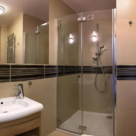 Karo Hotel
