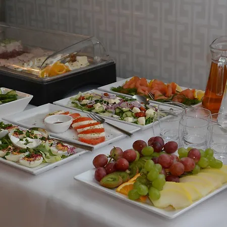 Hotel Karo